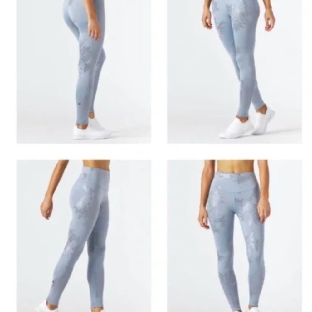 Glyder French Blue Silver Lace Metallic Gloss Leggings - Like New